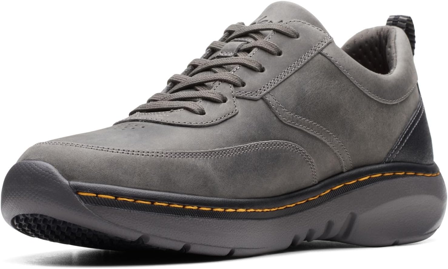 Installing Pavo Monitor Arm on a wooden desk