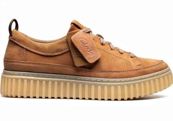CLARKS Torhill Lace Dark Sand Nubuck Scarpe Unisex Adulto-0